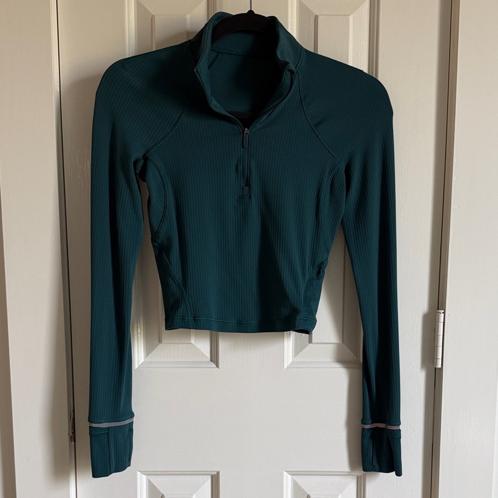 lululemon athletica Teal Long Sleeve Zip Top